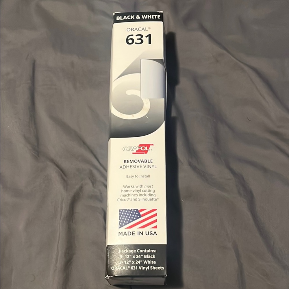 Oracal 631 Black & White Vinyl Sheets